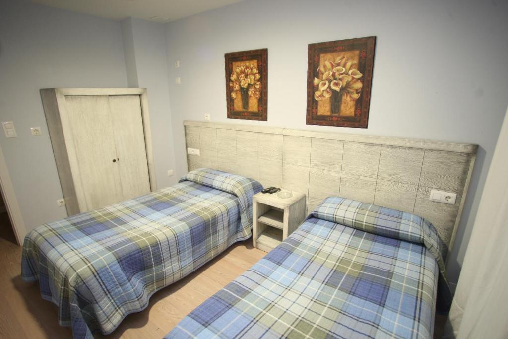 Hostal Vitorina Soria Ruang foto